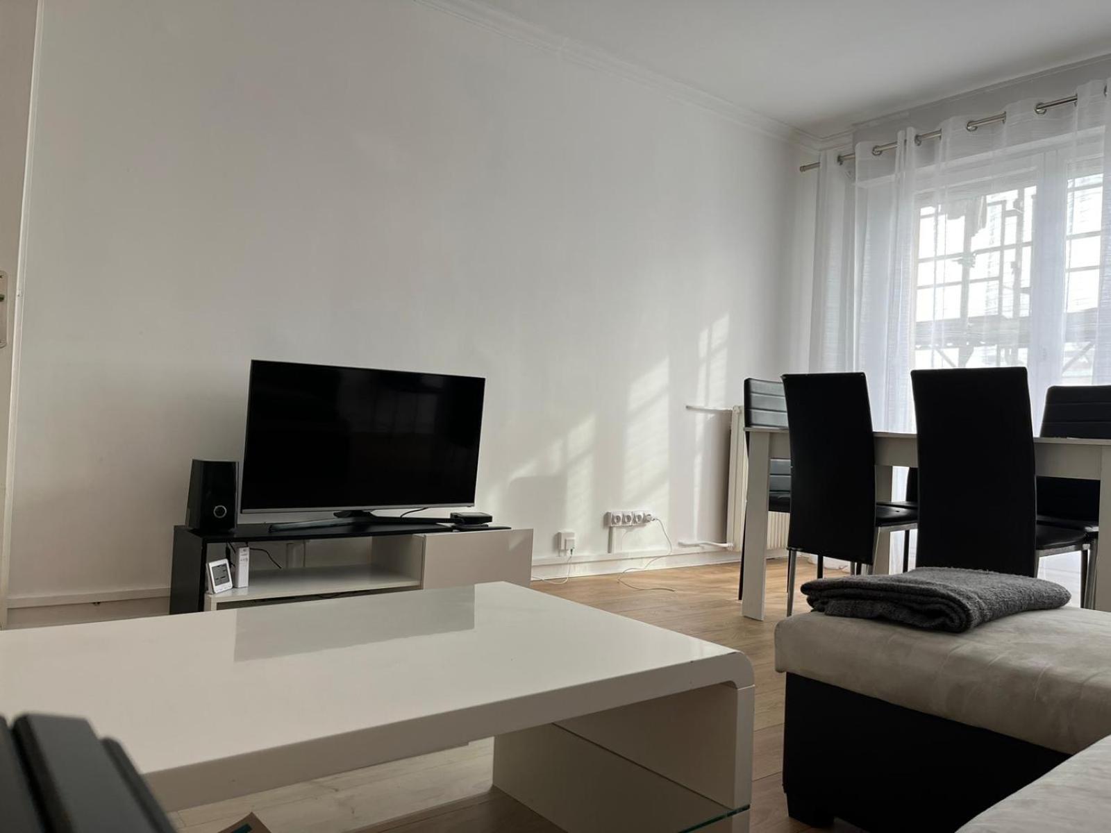 Elegant 3 Pieces Proche Paris La Defense Apartment Bezons Exterior photo